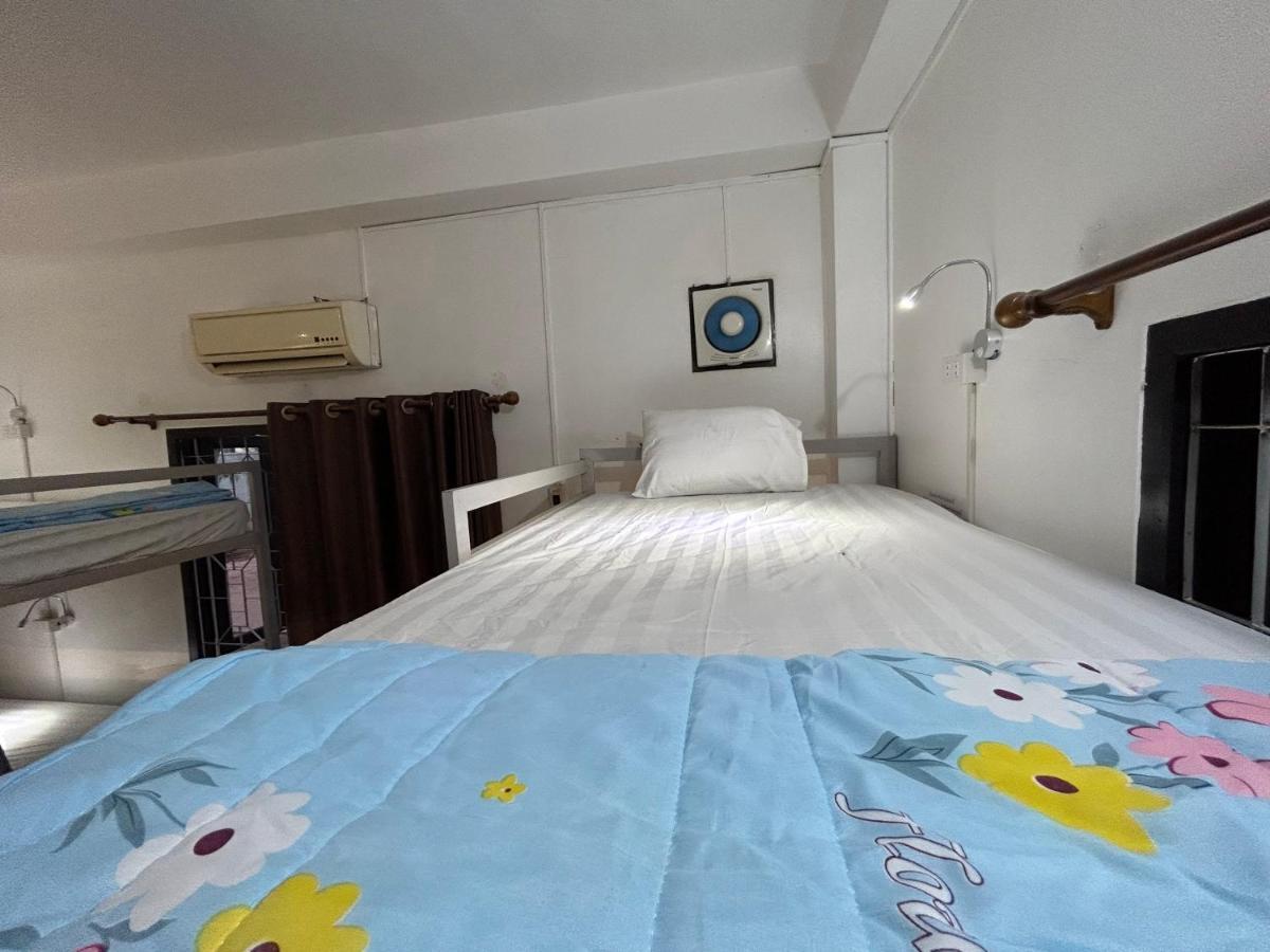 Vang Vieng Backpackers Hostel ภายนอก รูปภาพ