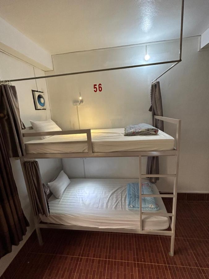 Vang Vieng Backpackers Hostel ภายนอก รูปภาพ