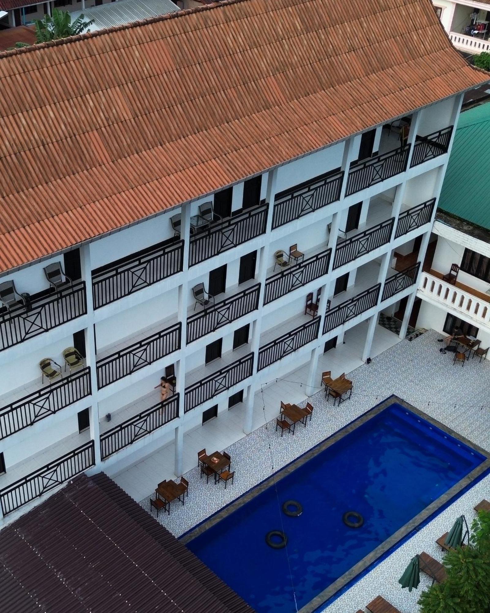 Vang Vieng Backpackers Hostel ภายนอก รูปภาพ