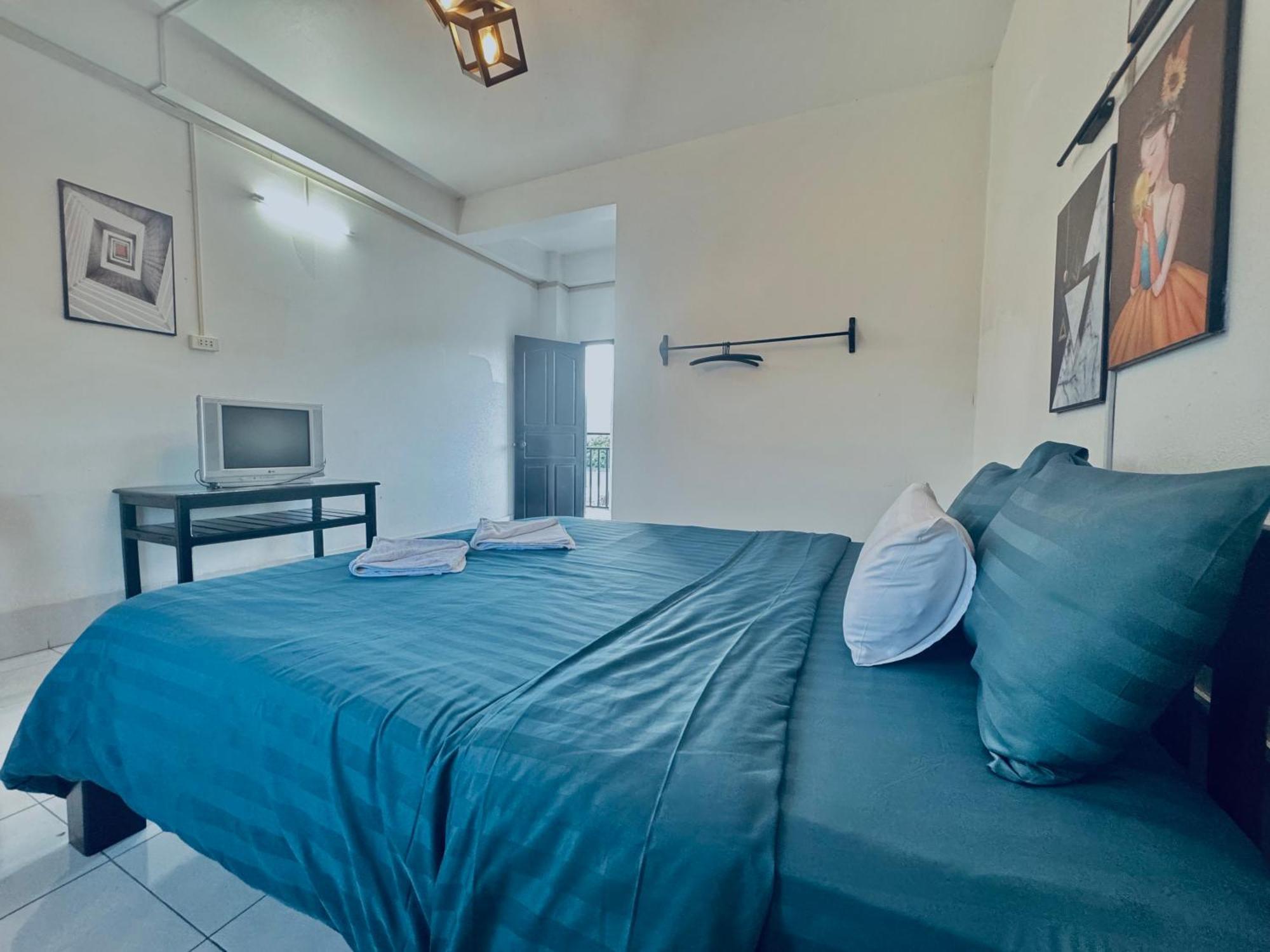 Vang Vieng Backpackers Hostel ภายนอก รูปภาพ